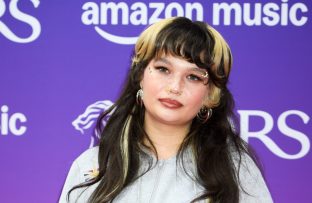 Lola Young - The Ivors 2025 - Avalon BangShowbiz