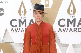Pink -singer - Alecia Moore -  November 2019 -  CMA Awards Bridgestone Arena - Nashville, TN - Getty BangShowbiz