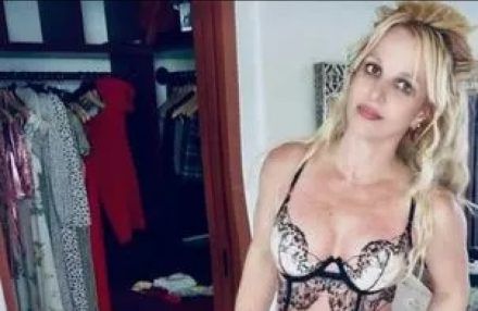 Britney Spears returns to Instagram Nov 7 2025 BangShowbiz