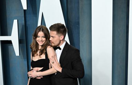 Barbara Palvin and Dylan Sprouse- March 2022 - Vanity Fair OScars Party - LA - Getty BangShowbiz