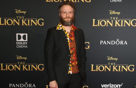 Seth Rogen - 83rd Annual Golden Globe Awards - Arrivals - Getty BangShowbiz