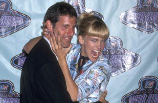 Anthony Guidera - Natasha Henstridge - Fifth Annual MTV Movie Awards JUNE 1996 - GETTY BangShowbiz