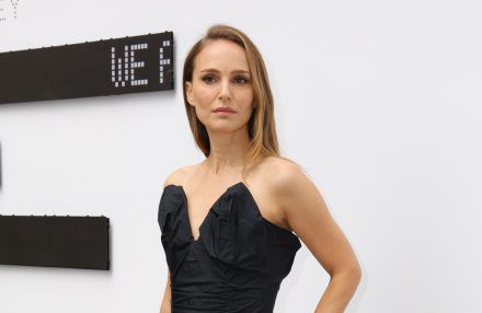 Natalie Portman - Stella McCartney - Paris Fashion Week RTW Spring 2025 - Getty BangShowbiz