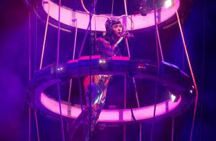 Katy Perry - AVALON - 13 October 2025 - The Lifetimes Tour at The O2 - Image 2Katy Perry - AVALON - BangShowbiz