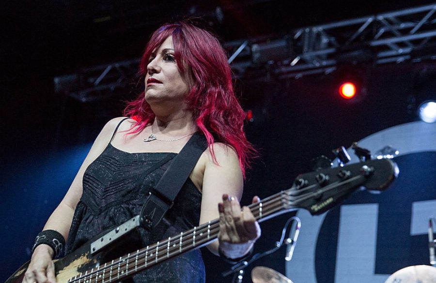 L7 bassist Jennifer Finch at Fun Fun Fun Fest - Getty - November 2015 BangShowbiz