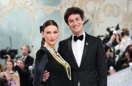 Karlie Kloss and Joshua Kushner at the 2023 Met Gala - Getty BangShowbiz