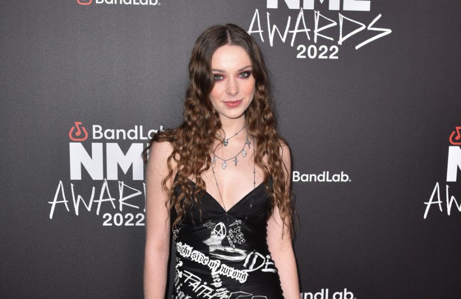 Holly Humberstone - NME Awards 2022 - Famous BangShowbiz