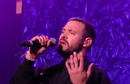 Will Young - Mighty Hoopla Festival 2017 - Famous BangShowbiz