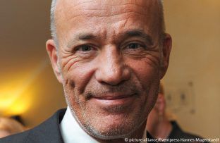 Heiner Lauterbach - Jan 2013 BangShowbiz